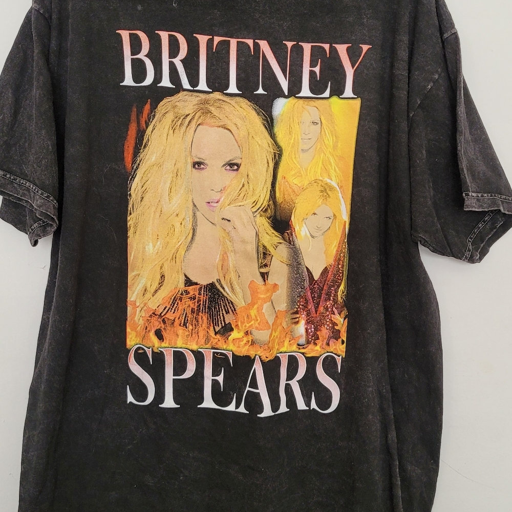 NWOT-Britney Spears Tee Shirt